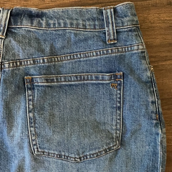 Madewell Step Hem Jean Skirt in Brandt Wash - Picture 6 of 8
